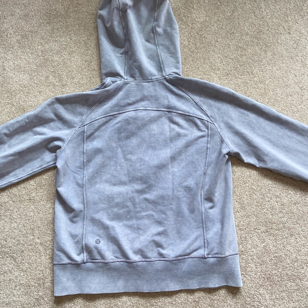 lululemon jacket! - Picture 4 of 5